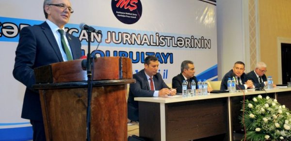 Əflatun Amaşov yenidən Mətbuat Şurasının sədri seçilib, İdarə Heyəti formalaşıb - SİYAHI
