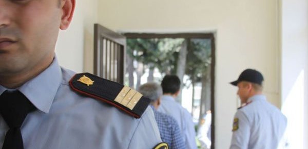 Polis “Xəzər” TV-nin əməkdaşını həbs etdi