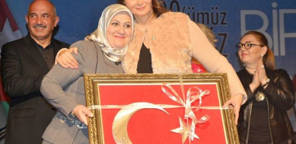 Qənirə Paşayevanın Ərzurumda Qarabağ parkı və abdidəsi təklifi dəstəkləndi
