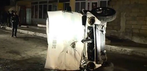 Şəkidə dəhşətli qəza: “Niva” divara çırpılaraq aşdı - VİDEO