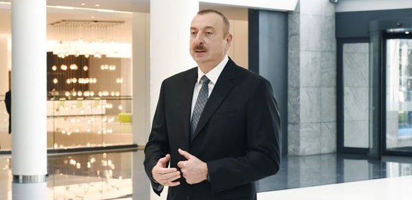 SİYASƏT