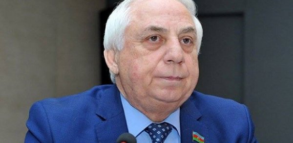 “Sosial şəbəkələri bağlamaq lazımdır” — Deputat