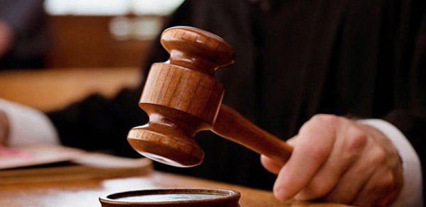 Şəhid qızının ölümünə səbəb olan 17 yaşlı Rəhimə hökm oxunmadı