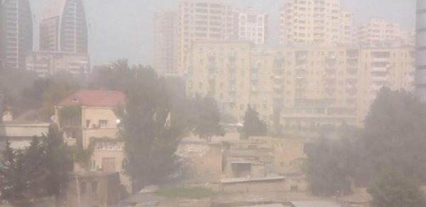 Bakıdakı toz dumanı artır