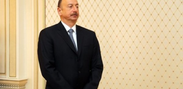 SİYASƏT