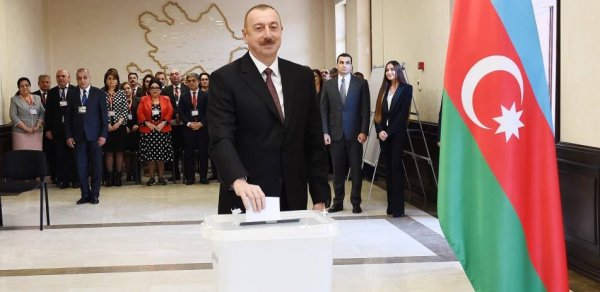 SİYASƏT