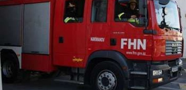 Bərdədə fəhlə daşıyan mikroavtobus yanıb, 9 nəfər xəsarət alıb
