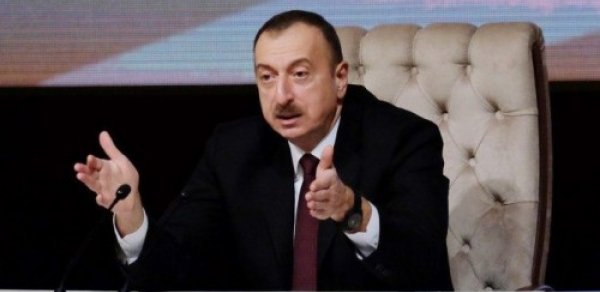 SİYASƏT