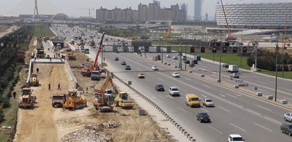 Bakıda əsas yollardan biri bağlanır