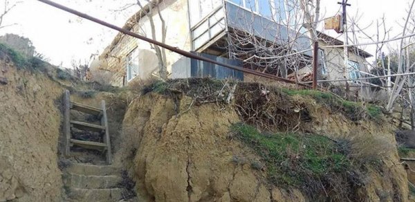 Bayılda evləri dağılan ailələrə verilən maddi yardım hesablara köçürüldü