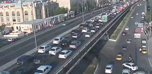 Paytaxtda tıxac var - Bu küçə və prospektlər bağlandı - SİYAHI