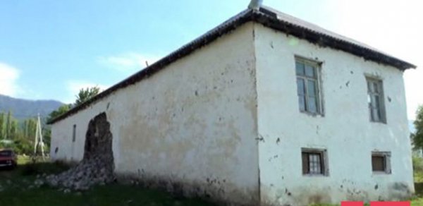 Azərbaycanda uşaq bağçası uçdu - Foto