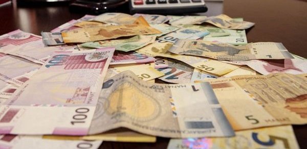 Məcburi köçkünlərin aylıq müavinəti artırıldı