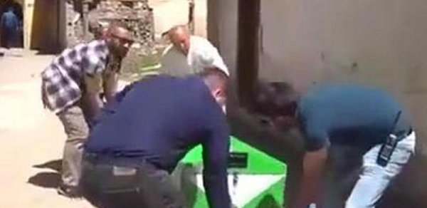 40 illik arvadını çəkiclə öldürən kişi: “ Heç peşman deyiləm” 