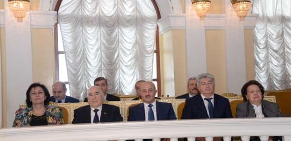 Heydər Əliyev - xalqın qəlbində və müqəddəs diləklərində yaşayan lider
