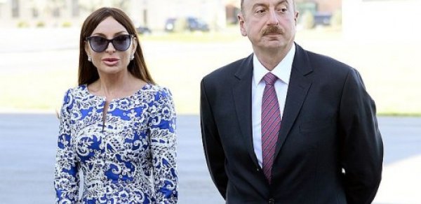 İlham Əliyev və xanımı "Dinamo" otelinin açılışında