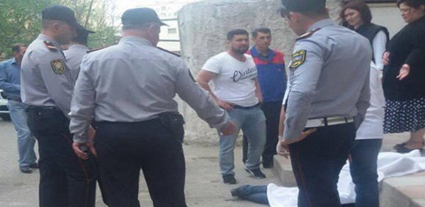 Sumqayıtda özünü öldürən 17 yaşlı gəncin kimliyi bilindi