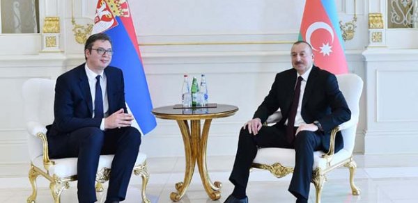 İlham Əliyev Serbiya prezidenti ilə görüşüb