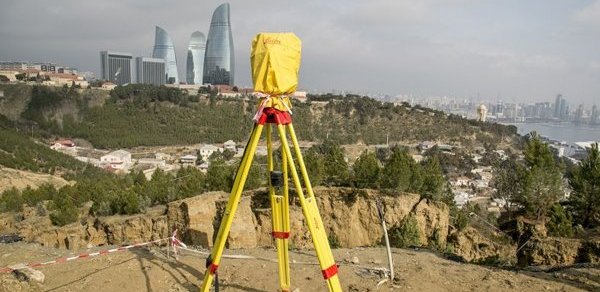 “Bayıl sürüşmə sahəsində ailələrin evlərinə qayıtması hələ ki mümkün deyil” - Nazirlik