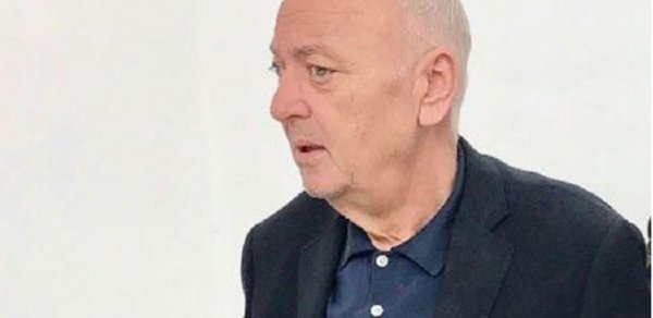 Akif Çovdarov məhkəmədən vaxt istədi
