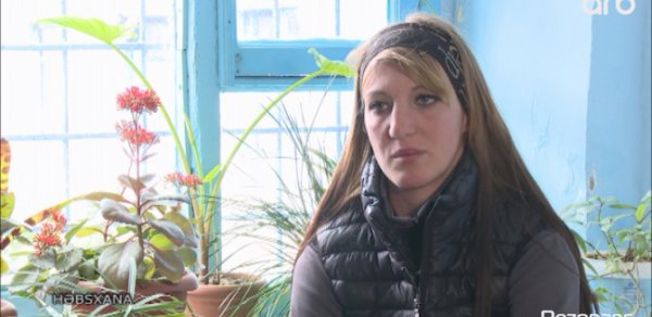 “Atamı söydüyü üçün, şah damarını kəsdim” – İdmançı qızın açıqlaması 