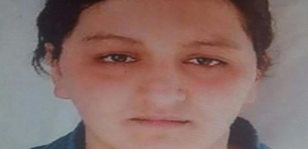 26 yaşlı qız itkin düşüb - FOTO