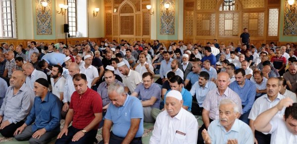 Azərbaycanda bayram namazının vaxtı açıqlanıb