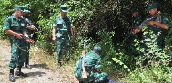 Azərbaycan-Rusiya sərhədində əməliyyat - 9 avtomat, 1 pulemyot, 36 qumbara götürüldü