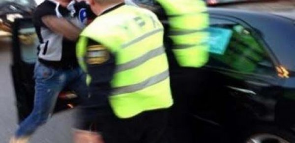 Bakıda yol polisləri sürücünü döyüb? - Rəsmi açıqlama - Video