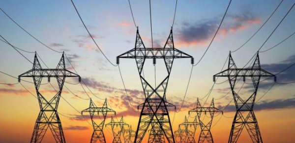 Ölkəni qaranlığa qərq edən Mingəçevir elektrik yarımstansiyasındakı partlayışın görüntüsü -VİDEO