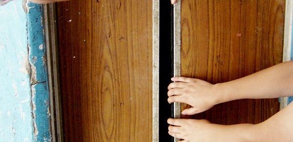 Bu gecə liftdə 18 nəfər qaldı