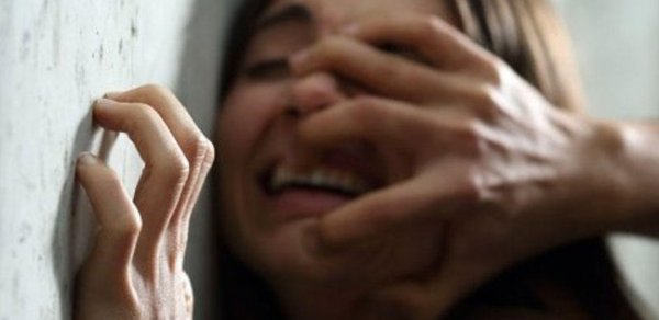 "18 yaşlı qızı zorlayıb, qətl törətdi..." - Məhkəmədə şok ifadə