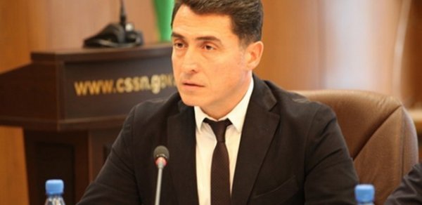 “Elmar Vəliyevin güllələnməsi ağır cinayətdir” - Əli Hüseynli