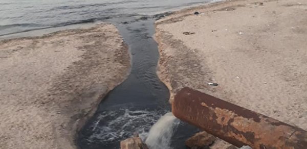 Bu fotolara görə nazirlik vəzifəli şəxsi cərimələdi