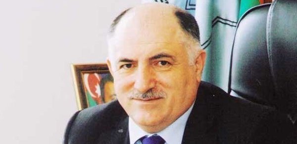 Azərbaycanda yüksək vəzifəli şəxsin qohumu yol qəzasında öldü