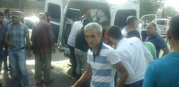 Bakıda avtobus yük maşınına çırpıldı:  yaralılar var