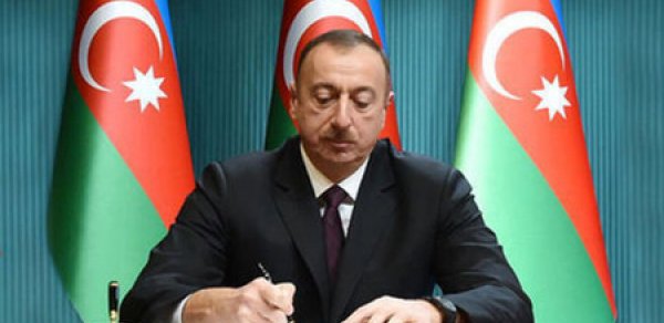 SİYASƏT