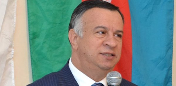 Jurnalistlər deputatı tanımadılar: “Elçin Quliyev kimdir, elə deputat var?”