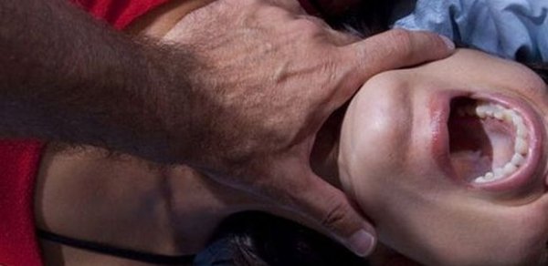 7 il əvvəl namus üstə bacısını boğan qardaşın DƏHŞƏTLİ ƏMƏLLƏRİ