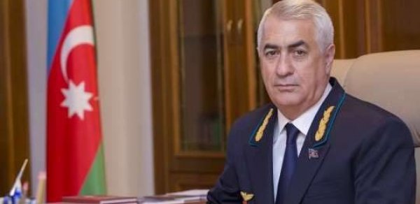 Cavid Qurbanov "hər yerindən duran SV-yə bilet alır" deyən müavinini cəzalandırdı