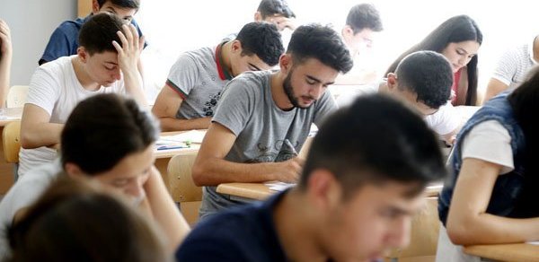İmtahan nəticələri açıqlandı: 4 nəfər 700 bal toplayıb