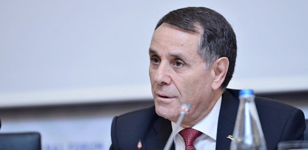 Baş nazir intihar etmək istəyən şəxsə nə deyib?