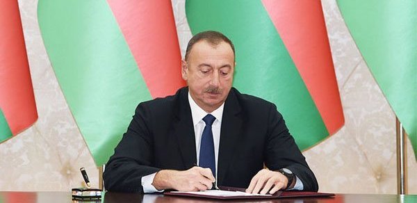 SİYASƏT