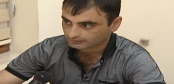 Mərc oyunlarında uduzub oğurluğa əl atdı - Video