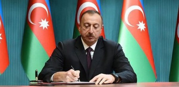 SİYASƏT