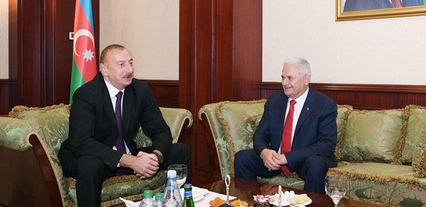 SİYASƏT