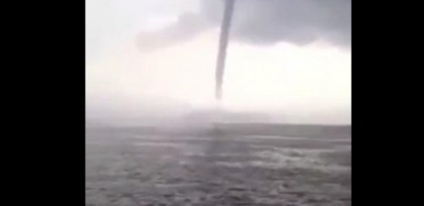 Xəzərdə tornado olub? - VİDEO