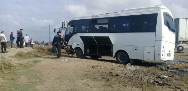 Sumqayıtda dəhşətli qəza: 10 nəfər xəsarət aldı