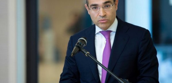 Vergilər naziri Gürcüstan səfiri ilə görüşüb
