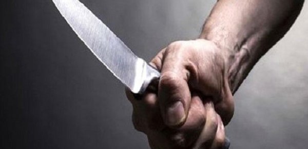 Bakıda dilənçiyə görə iki nəfəri bıçaqladılar